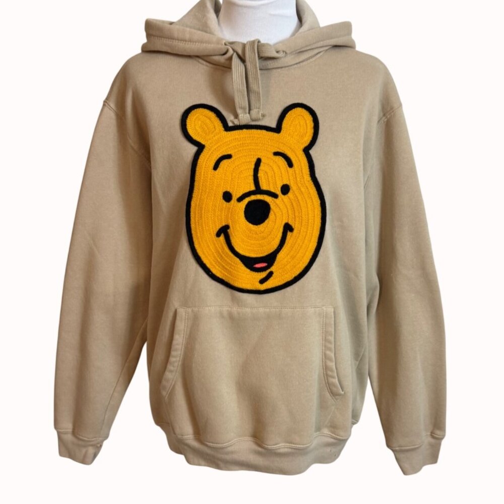 Disney Winnie The Pooh Beige Hoodie Size XL Front Pocket Pullover Sweatshirt